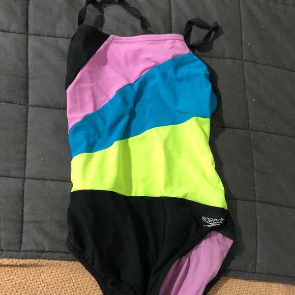 Brand New Women's Speedo One Piece - Picture 2 of 5